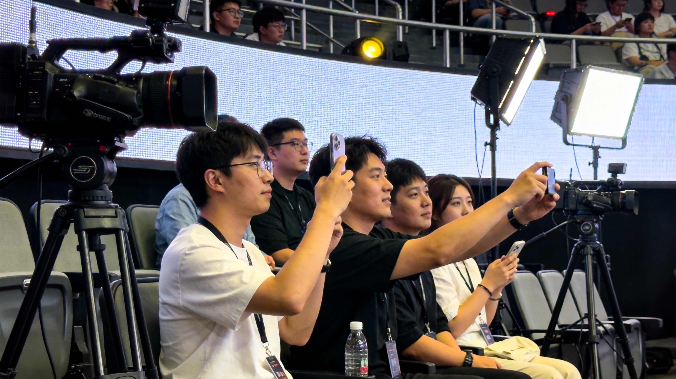 XK星空直播画面比分弹窗和控球率图表