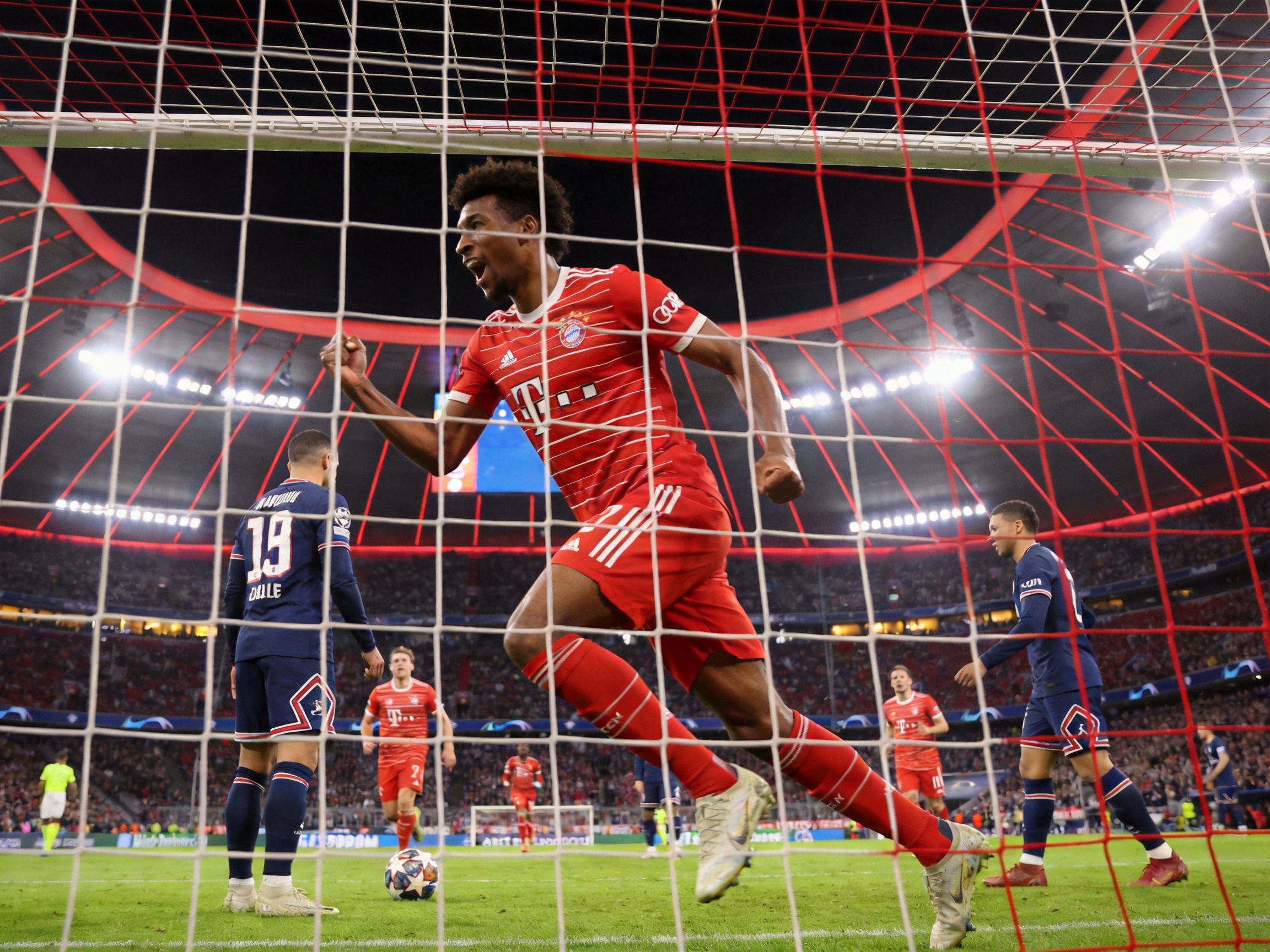 欧冠拜仁vs巴黎战报
